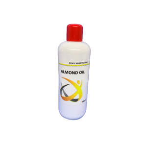 Een flesje met daarin 500ml aan foxx amandelolie