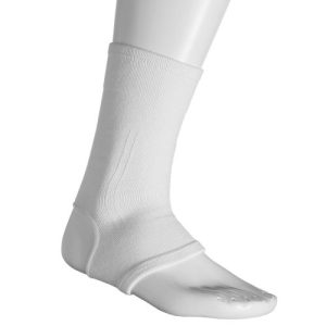 een witte Secutex enkelband