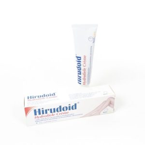 een tube hirudoid met daarvoor het verpakkingsdoosje