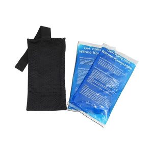 Twee hot/cold packs met de afmeting 15 bij 28 centimeter en een hot/cold pack houder met de afmeting 15 bij 28 centimeter
