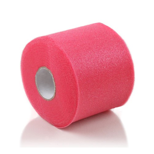 Een roze rol underwrap van 7cmx27m