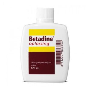 Een betadine oplossing een een flesje met een inhoud van 120ml