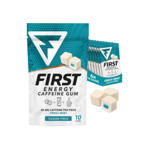 Een zakje first energy gum met ernaast nog een aantal zakjes
